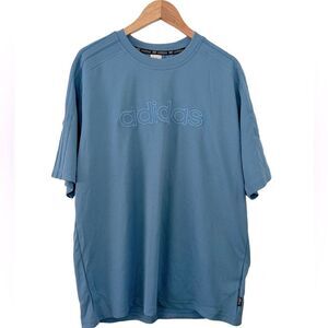 Adidas men’s shirt EUC 